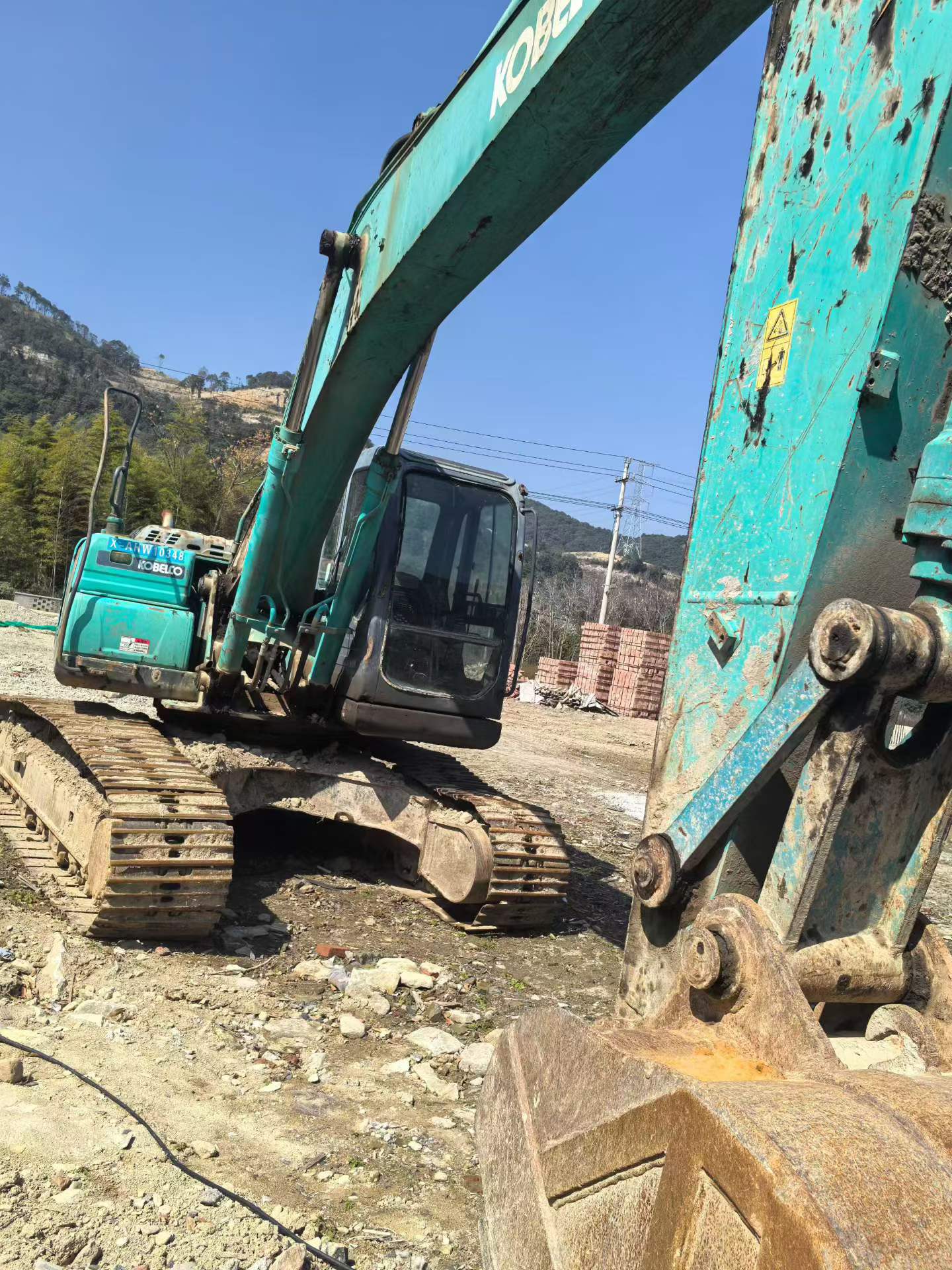 Buy Kobelco SK2008 Used Excavator / 8