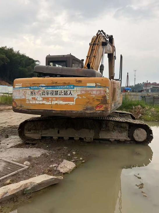 Buy Sany SY215C-8 Used Excavator / 1