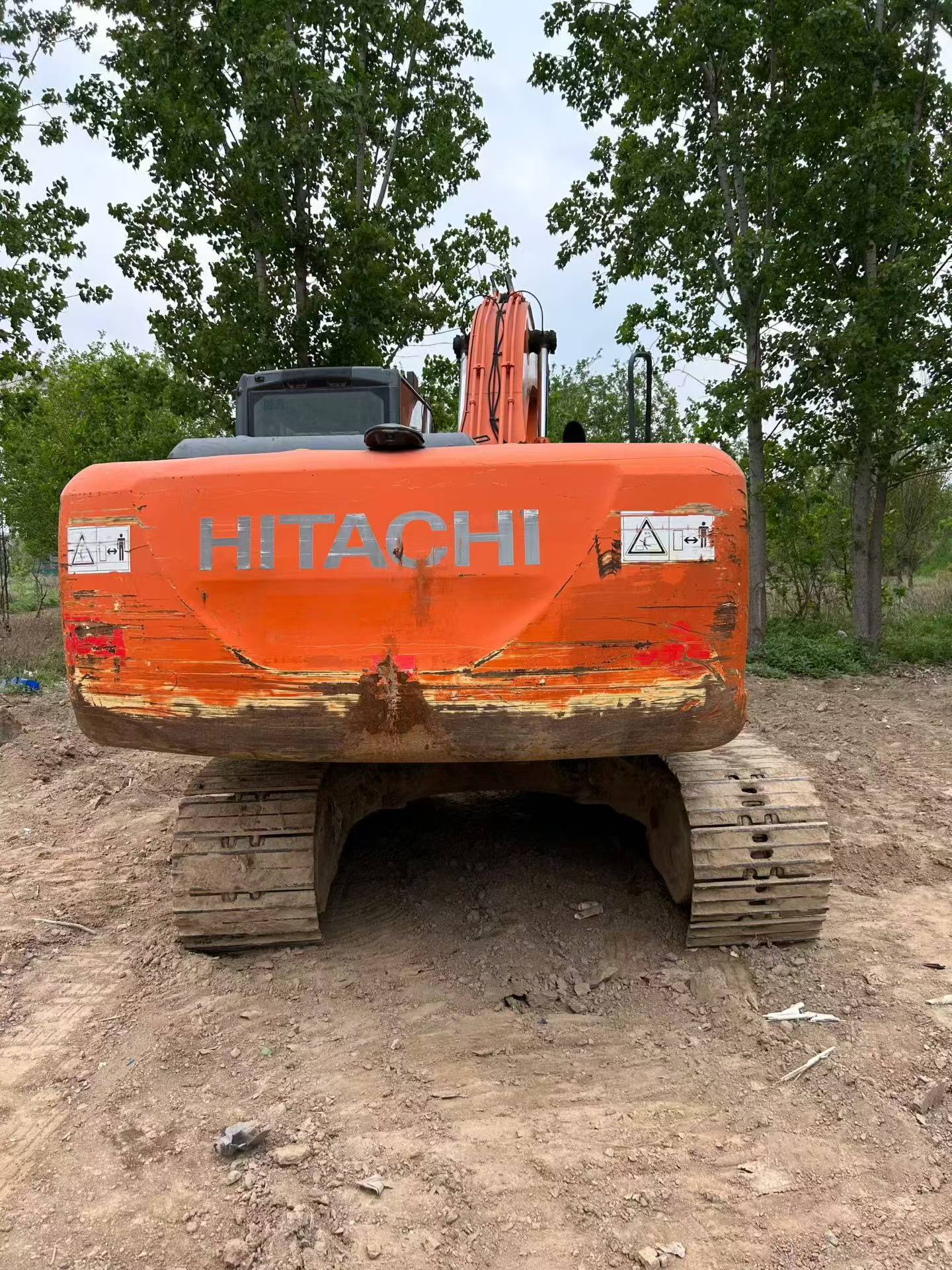 Buy Hitachi EX200-5 Used Excavator / 3