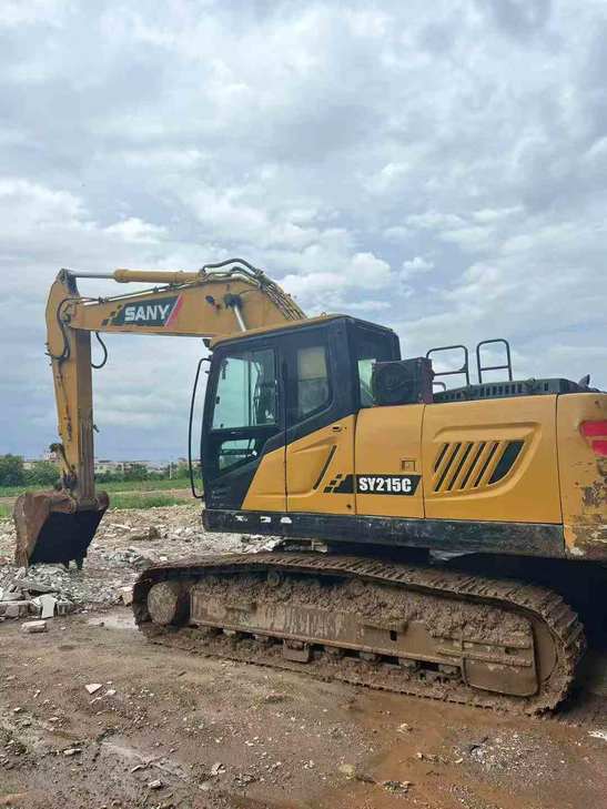 Buy Sany SY215C Used Excavator / 1