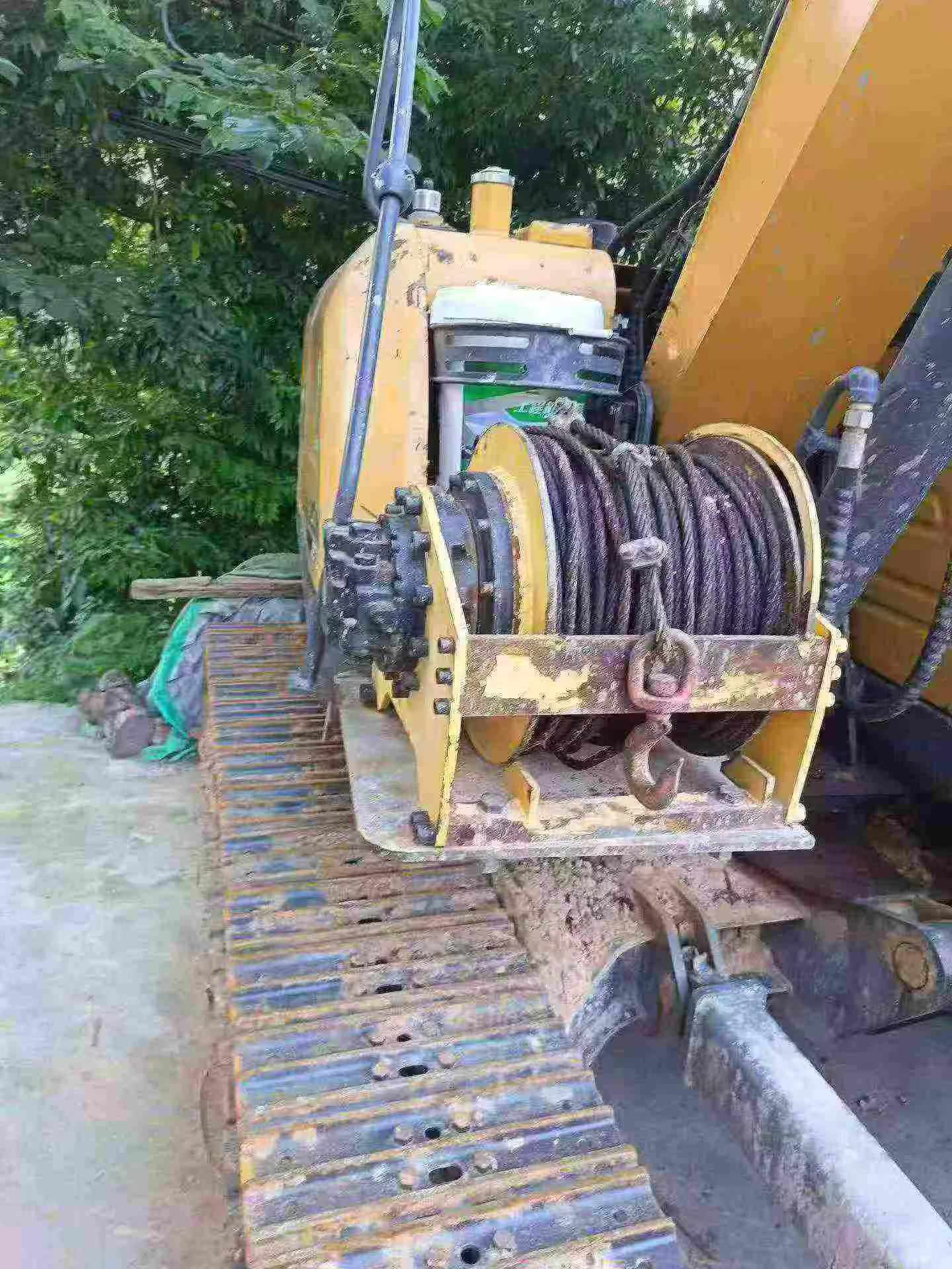 Buy XCMG XE75C Used Excavator / 2