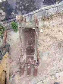 Buy XCMG XE60 Used Excavator / 4 Buy XCMG XE60 Used Excavator / 4