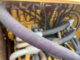 Buy Caterpillar 323 Used Excavator / 9 Buy Caterpillar 323 Used Excavator / 9