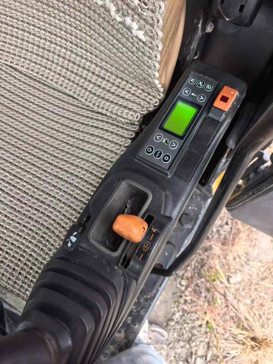 Buy Sumitomo SH210-6 Used Excavator / 1