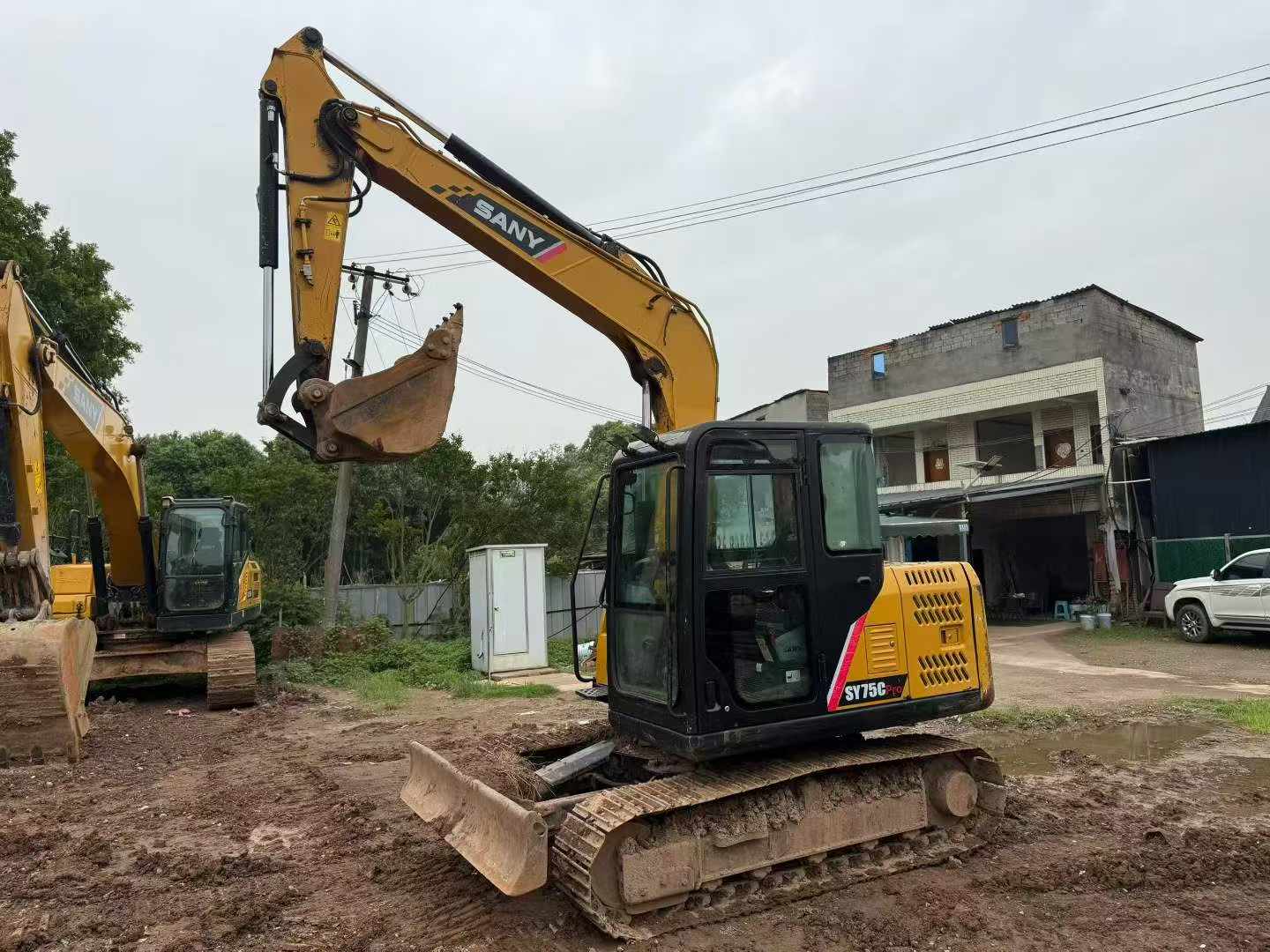Buy Sany SY75 Used Excavator / 3