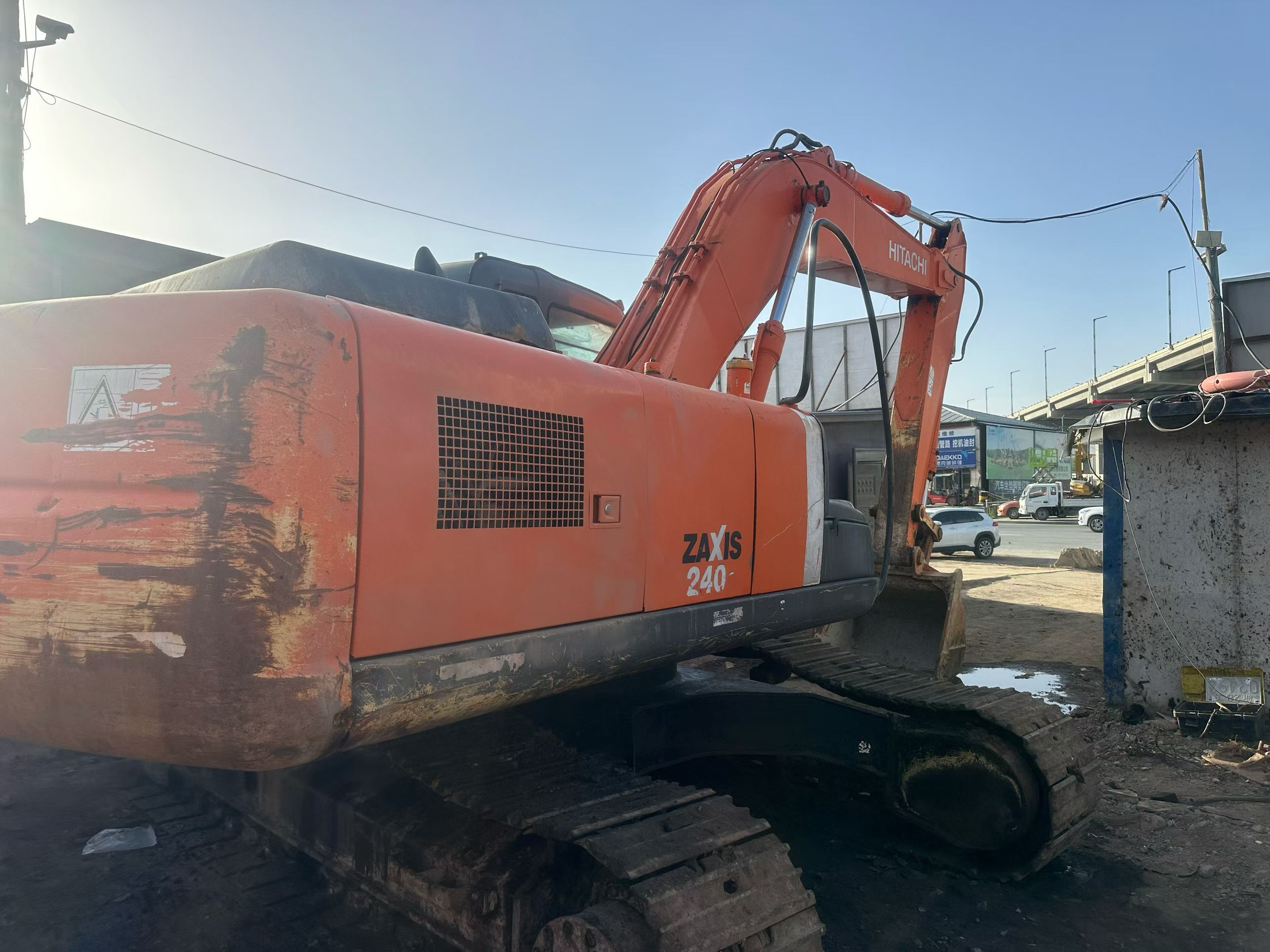 Buy Hitachi ZX240-3G Used Excavator / 6
