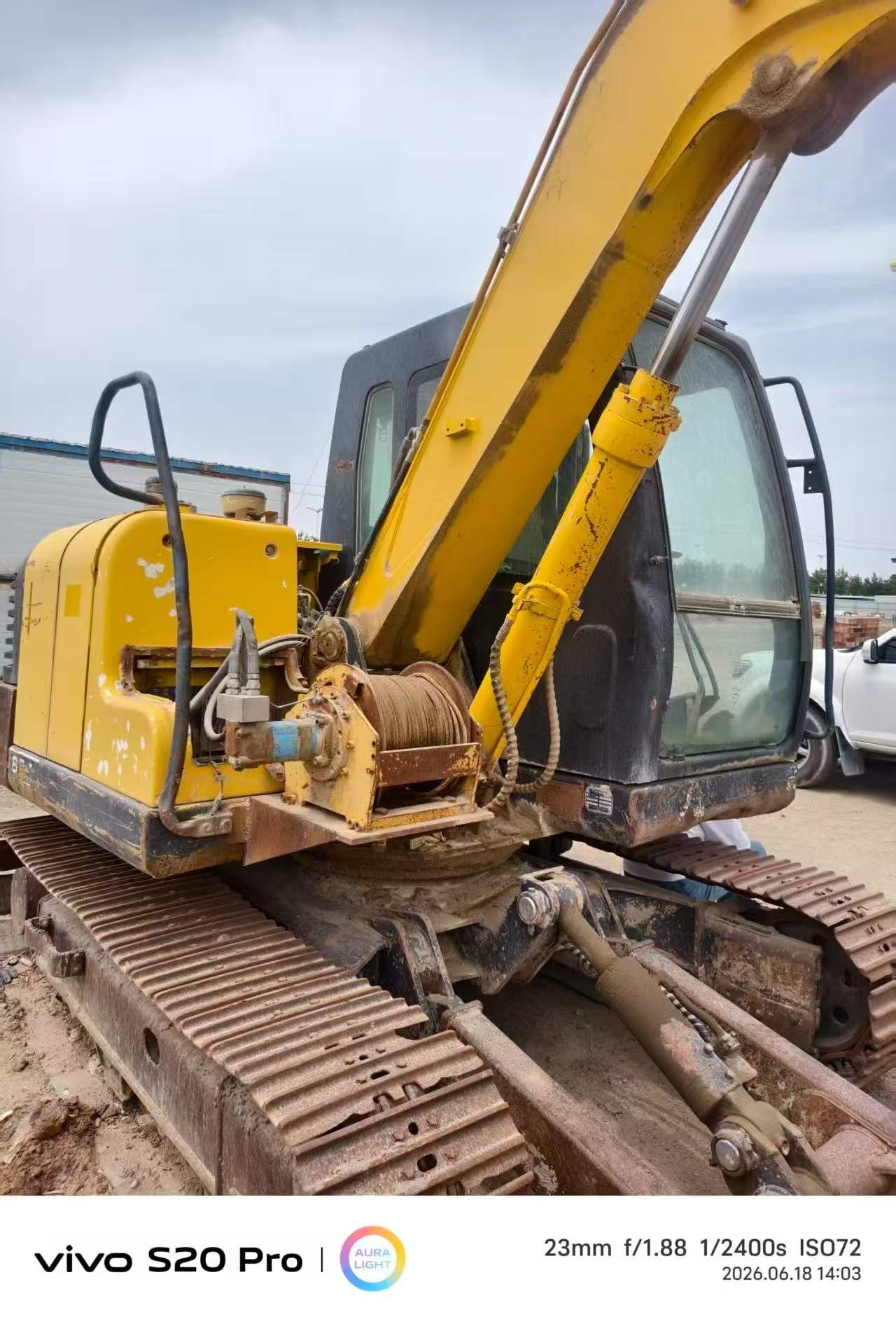 Buy Hyundai R80G Used Excavator / 2