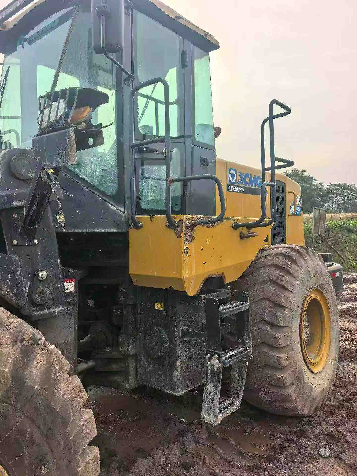 Buy XCMG LW500KV Used Excavator / 4
