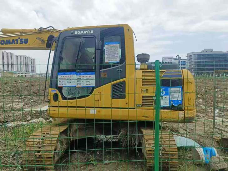 Buy Komatsu PC110-7 Used Excavator / 1