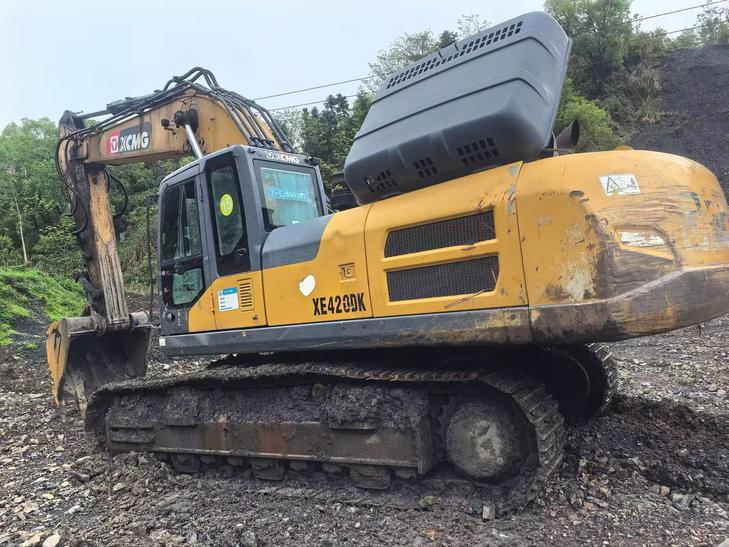 Buy XCMG XE370 Used Excavator / 1