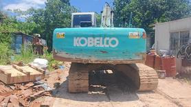 Buy Kobelco SK200 Used Excavator / 3 Buy Kobelco SK200 Used Excavator / 3