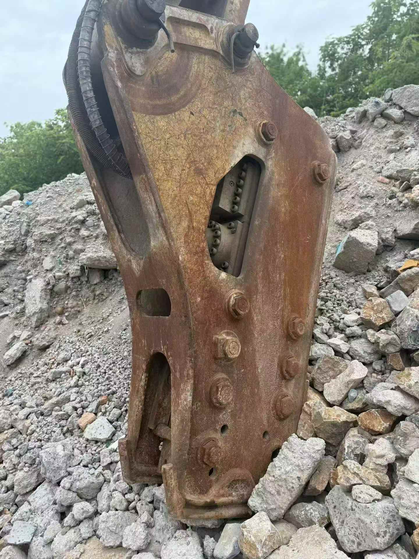 Buy XCMG XE470 Used Excavator / 9