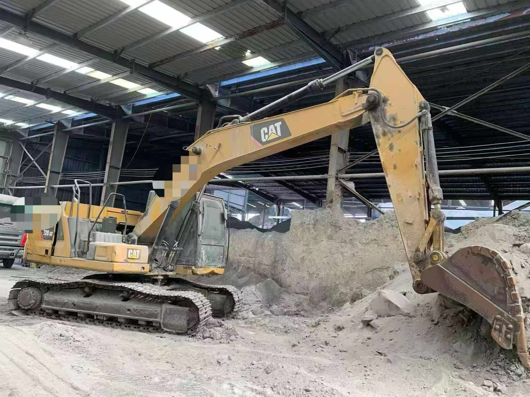 Buy Caterpillar 320GC Used Excavator / 5