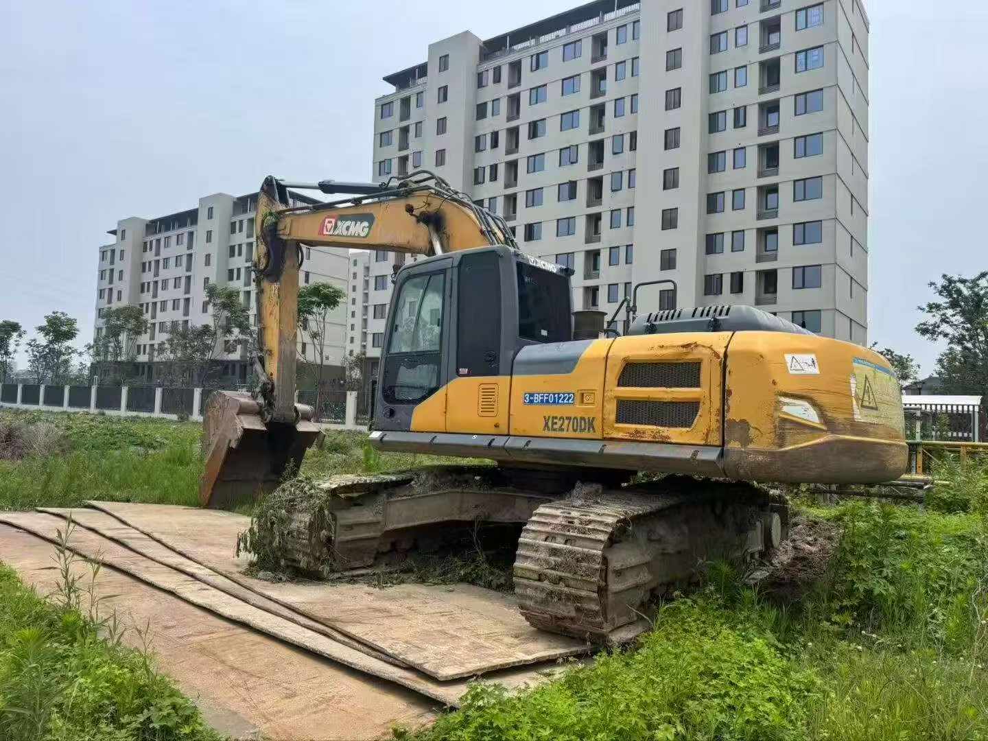 Buy XCMG XE270DK Used Excavator / 6