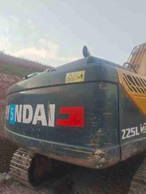 Buy Hyundai R225-7 Used Excavator / 9 Buy Hyundai R225-7 Used Excavator / 9