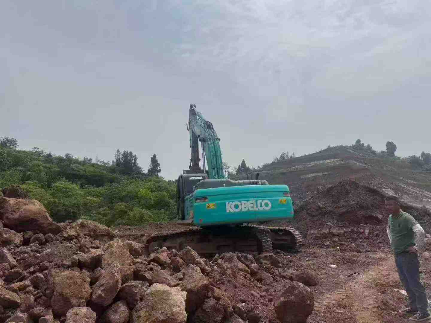 Buy Kobelco SK380D Used Excavator / 3