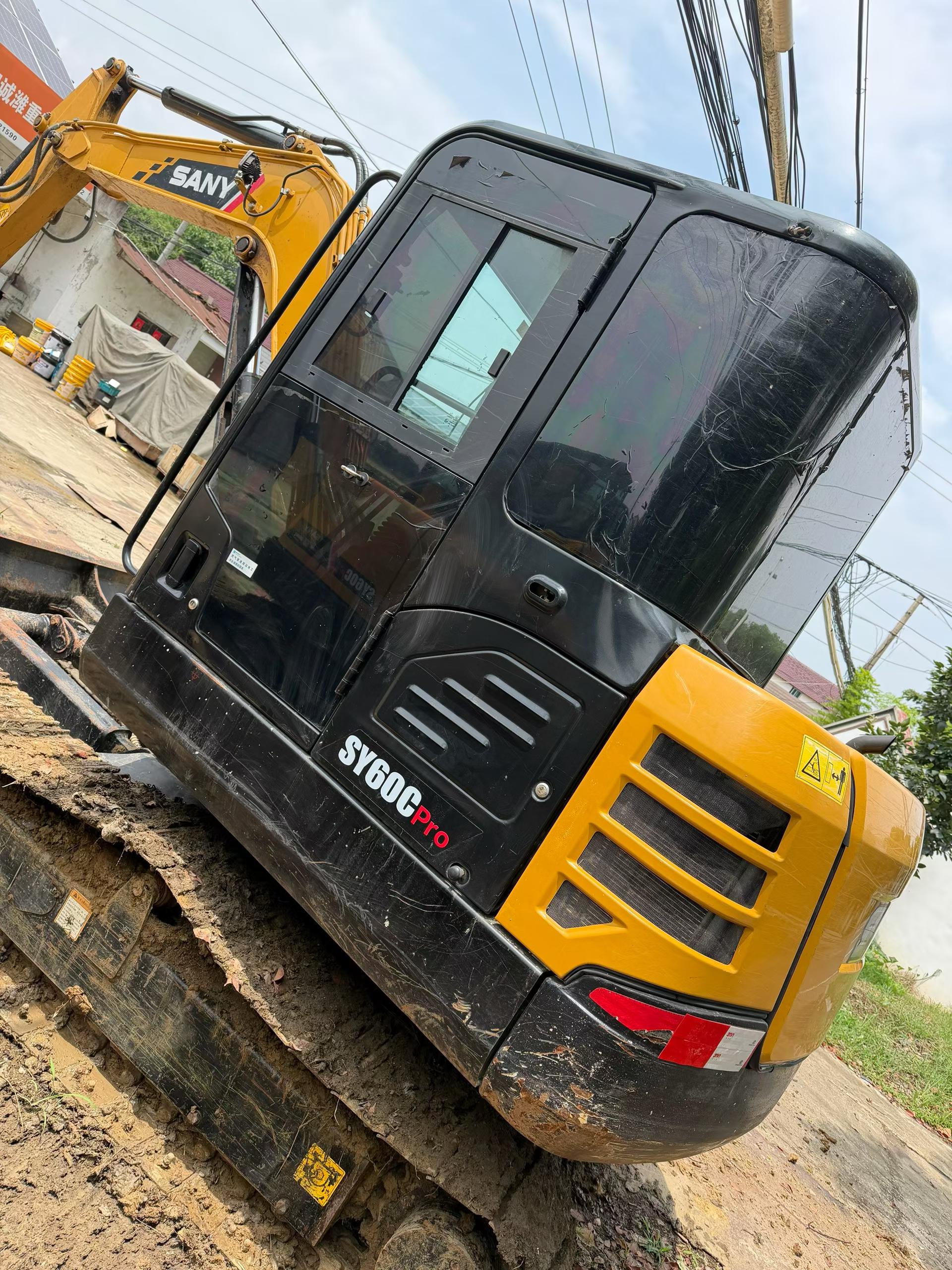 Buy Sany SY60 Used Excavator / 4