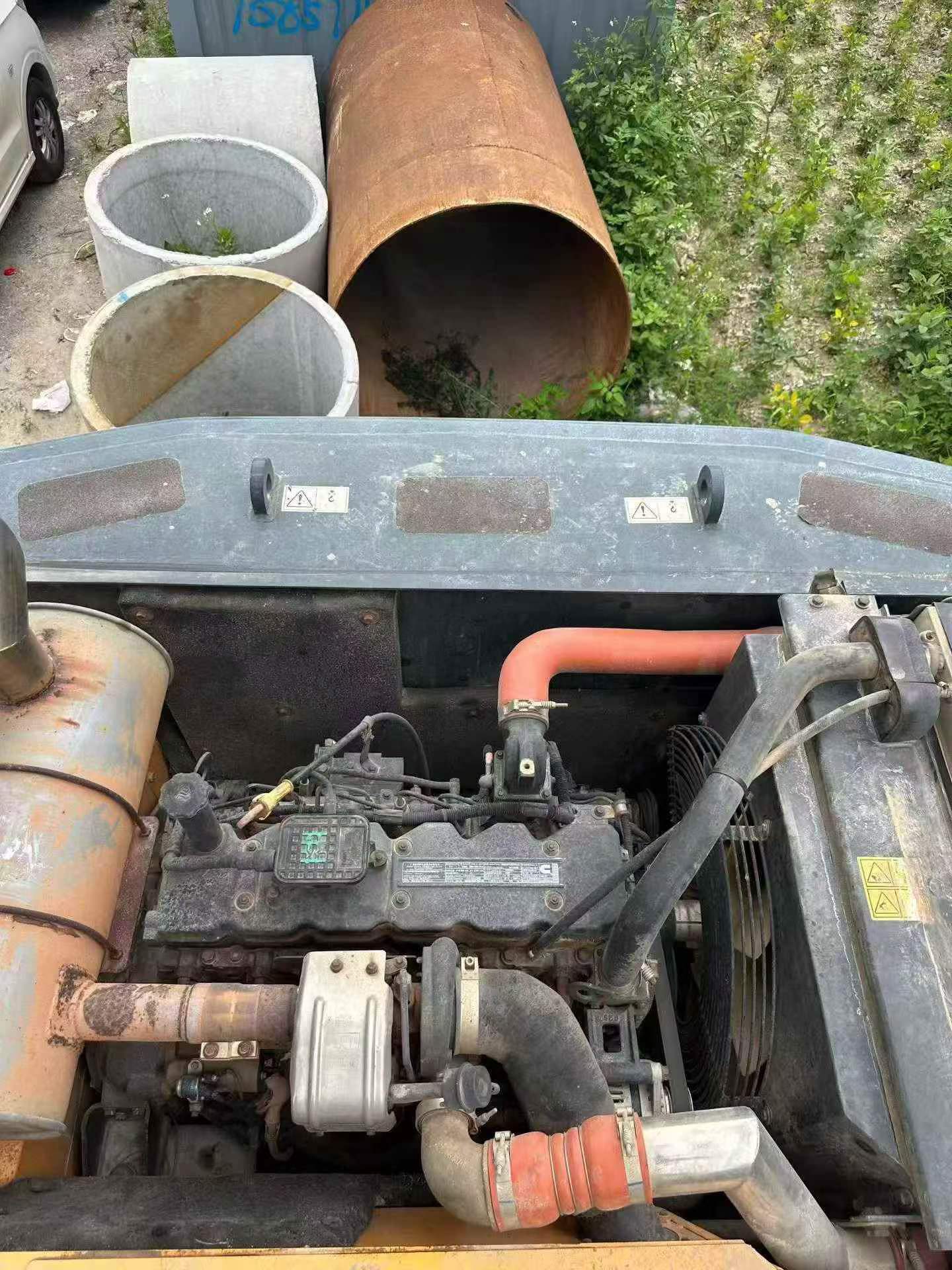 Buy Hyundai R215VS Used Excavator / 3