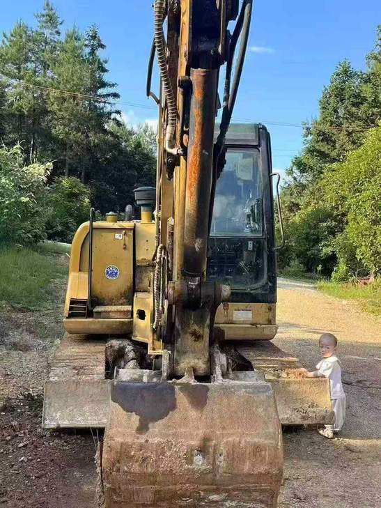 Buy Caterpillar 306D Used Excavator / 1