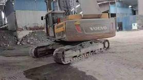 Buy Volvo EC300D Used Excavator / 2 Buy Volvo EC300D Used Excavator / 2