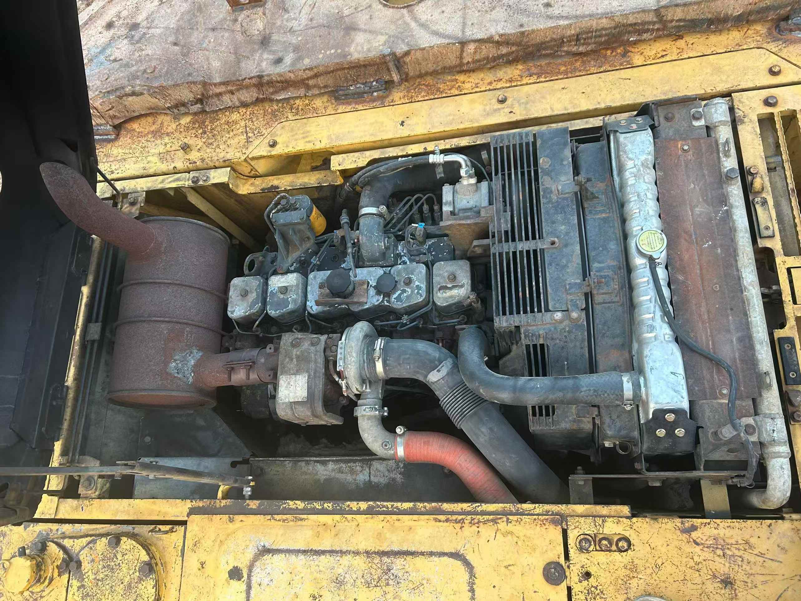Buy Komatsu PC200-7 Used Excavator / 9