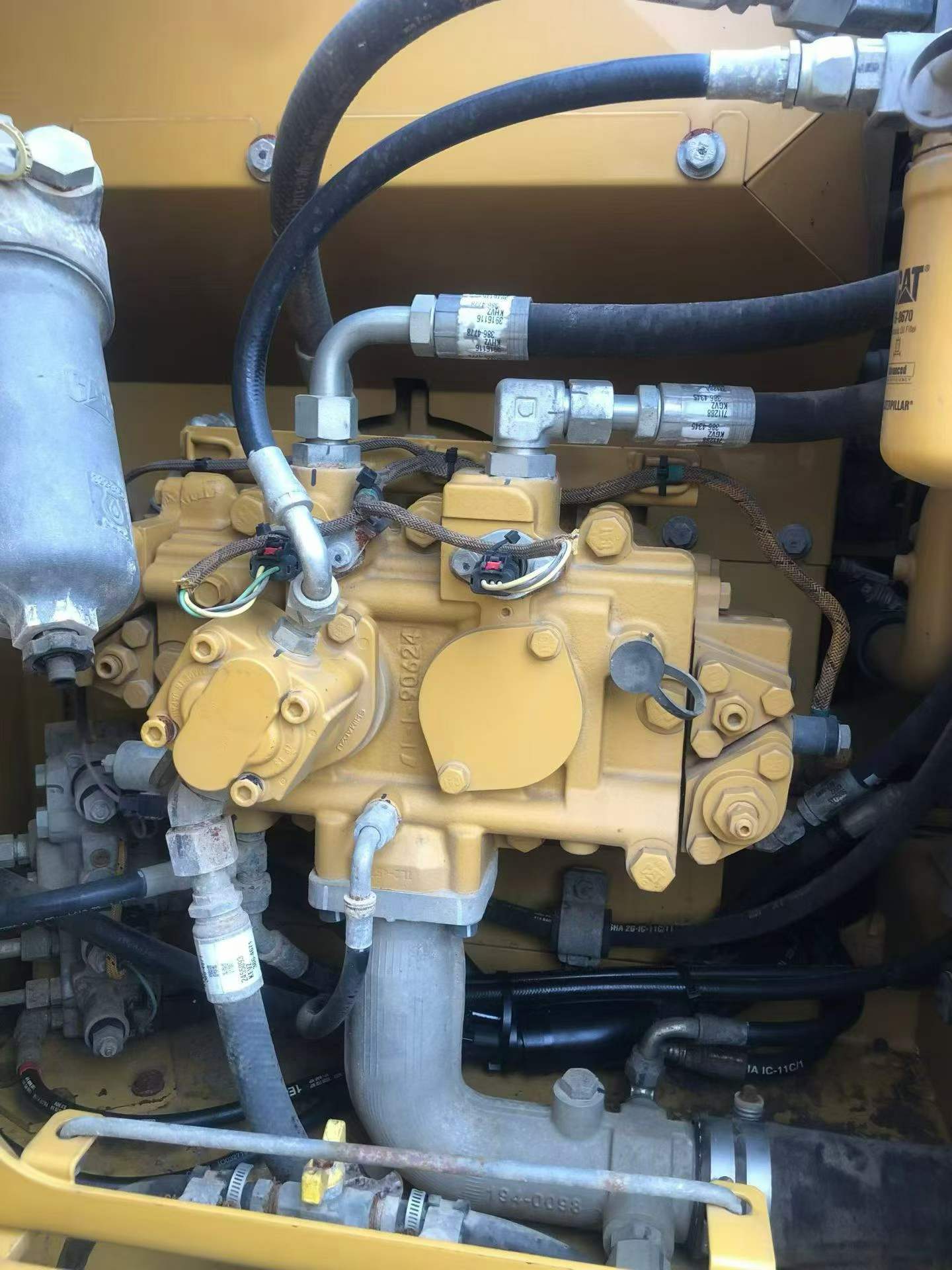 Buy Caterpillar 313D Used Excavator / 4