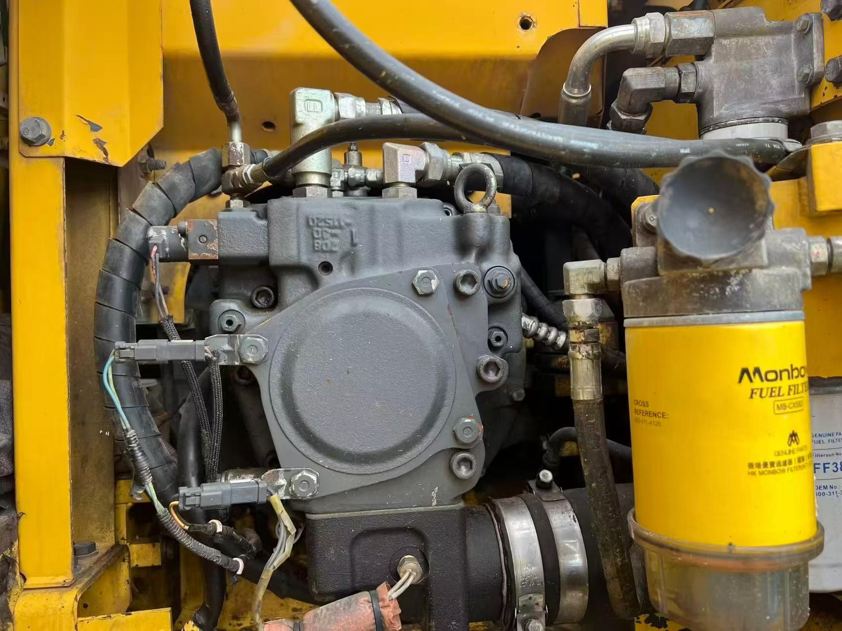 Buy Komatsu PC120-8 Used Excavator / 7