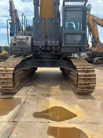 Buy XCMG XE690DK Used Excavator / 6 Buy XCMG XE690DK Used Excavator / 6