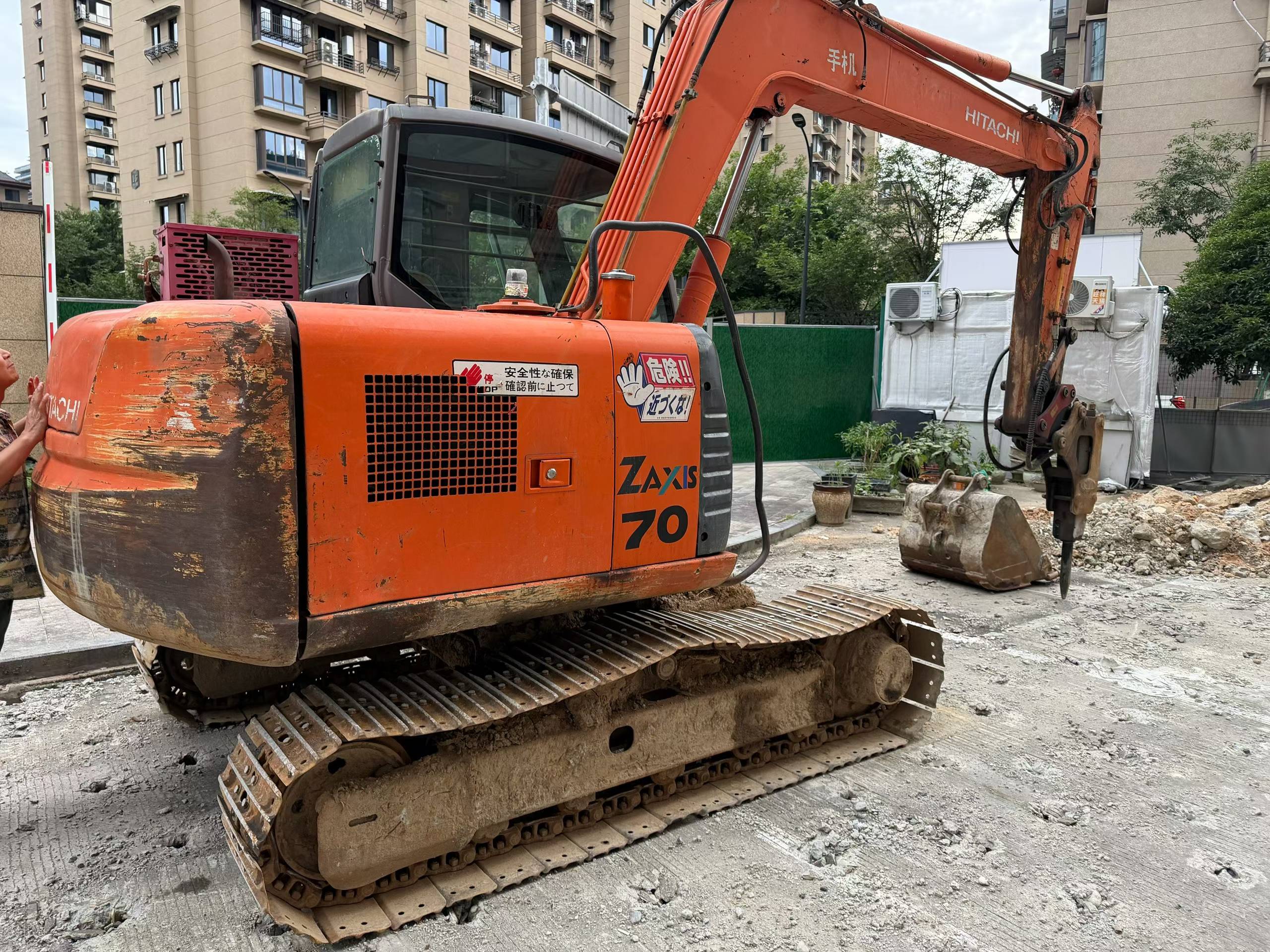 Buy Hitachi ZX70-6 Used Excavator / 3
