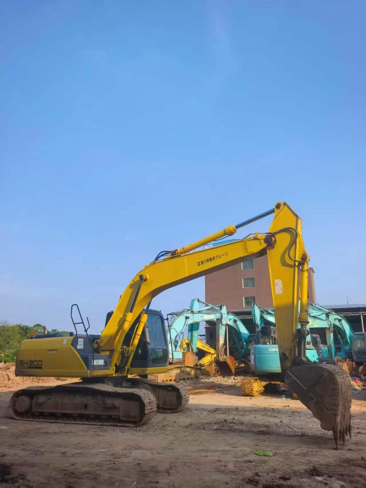 Buy Sumitomo SH200A5 Used Excavator / 8