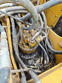 Buy Caterpillar 320D Used Excavator / 6 Buy Caterpillar 320D Used Excavator / 6