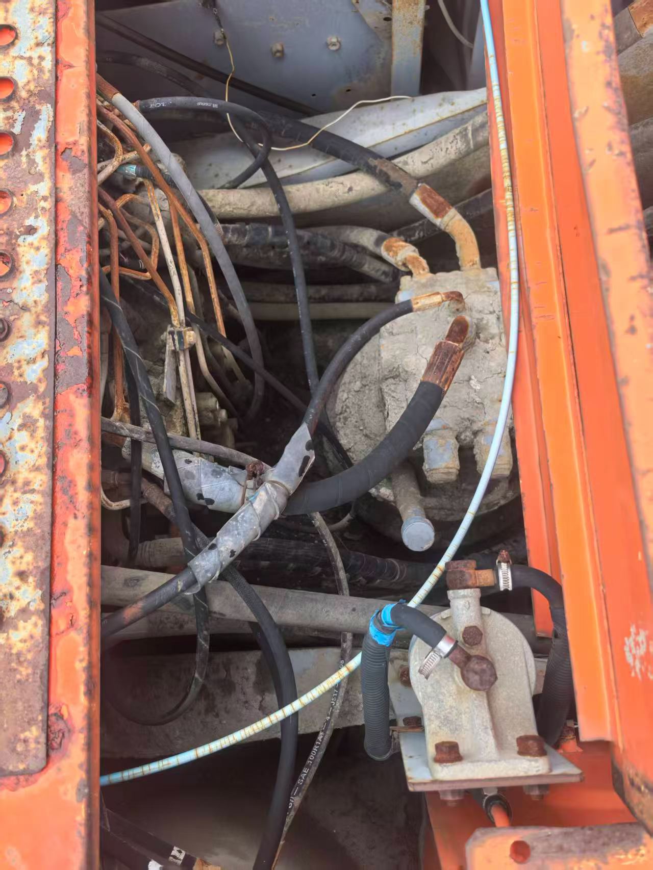 Buy Hitachi EX230-6 Used Excavator / 5