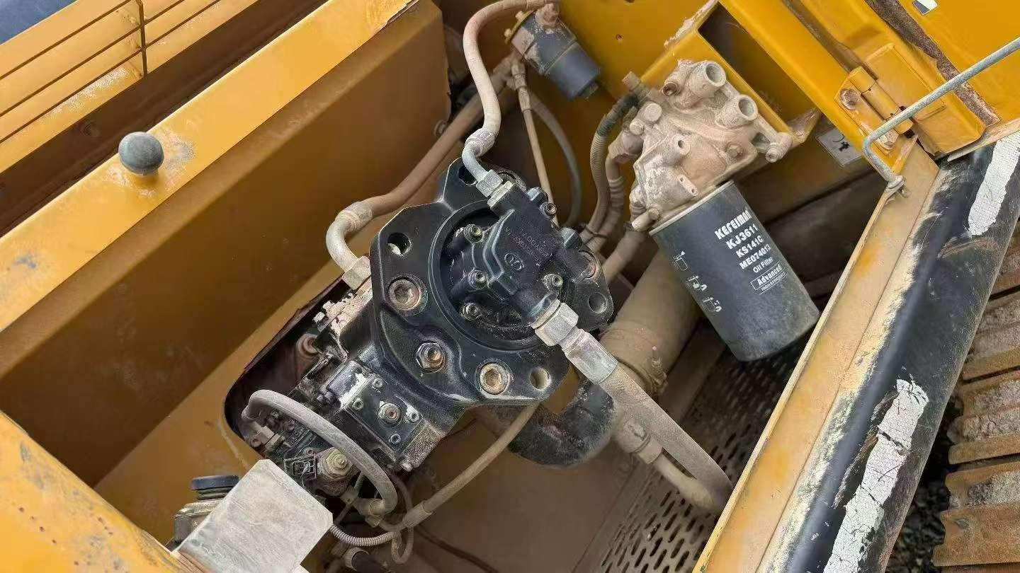 Buy Sany SY200C Used Excavator / 5