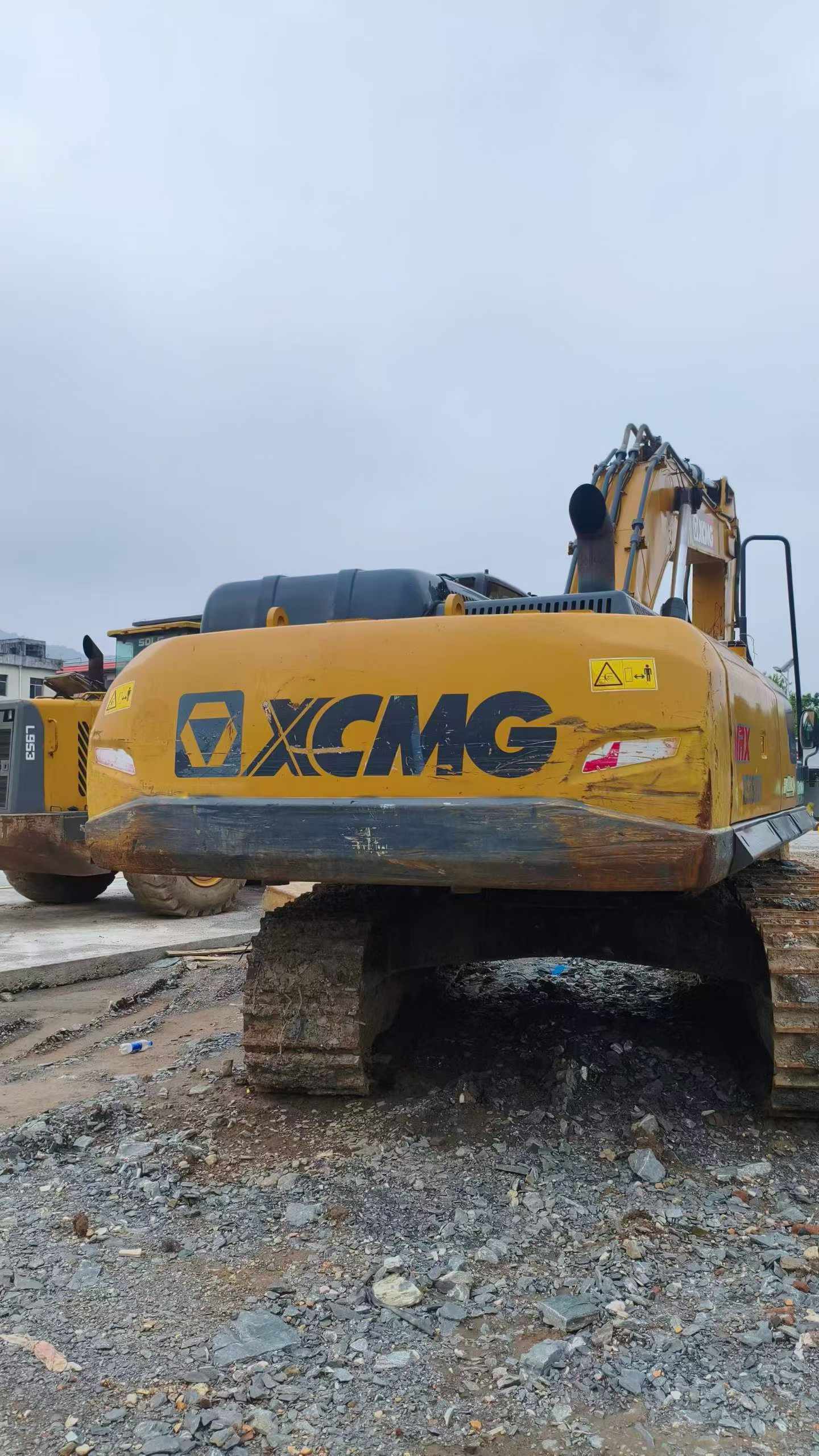 Buy XCMG XE380K Used Excavator / 6