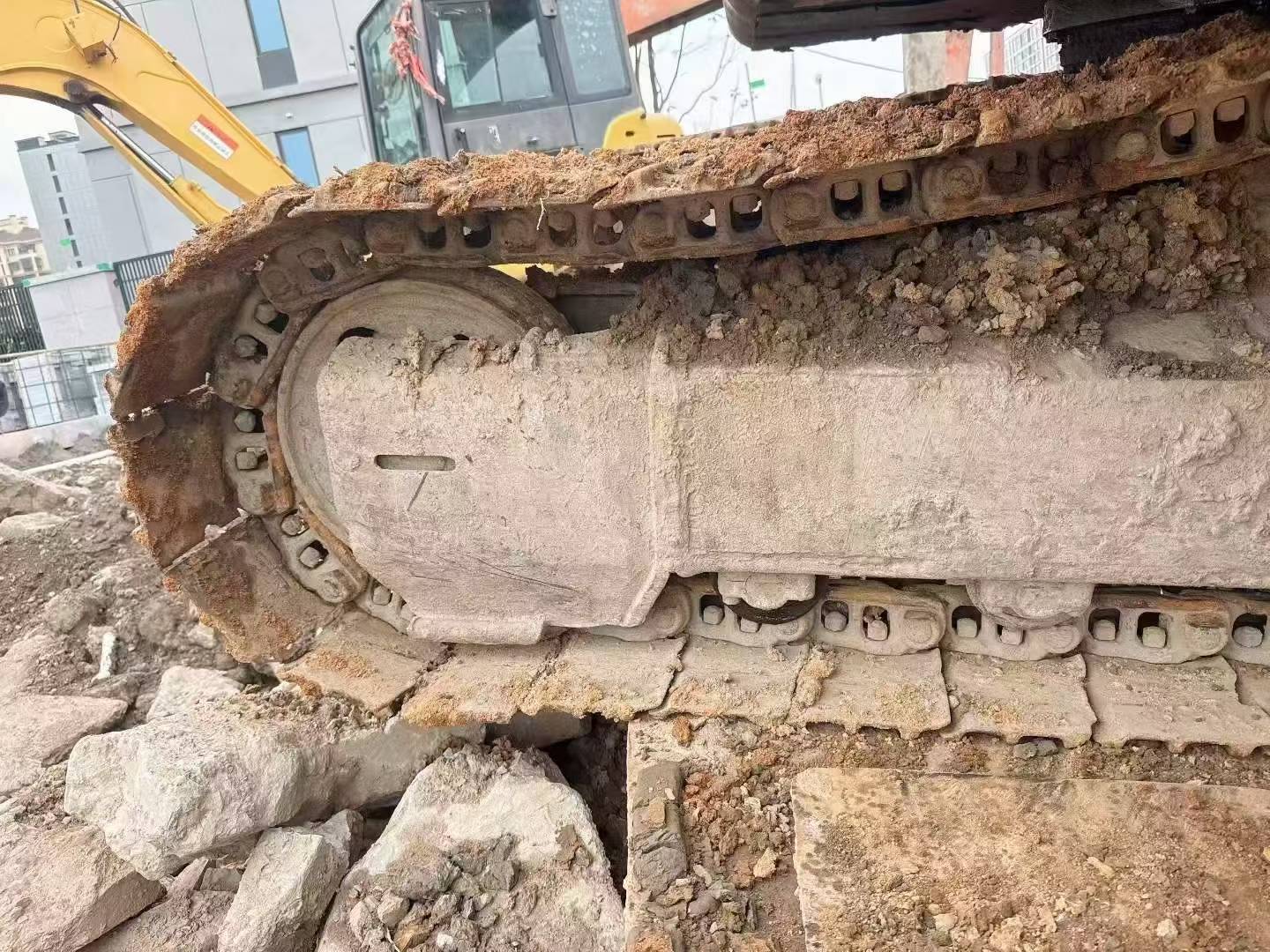 Buy Hitachi EX200-5 Used Excavator / 9