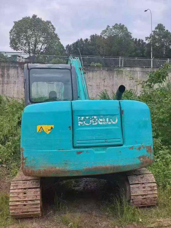 Buy Kobelco SK75 Used Excavator / 1