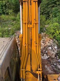 Buy Kato HD820 Used Excavator / 4 Buy Kato HD820 Used Excavator / 4