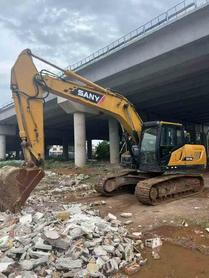 Buy Sany SY215C Used Excavator / 3 Buy Sany SY215C Used Excavator / 3