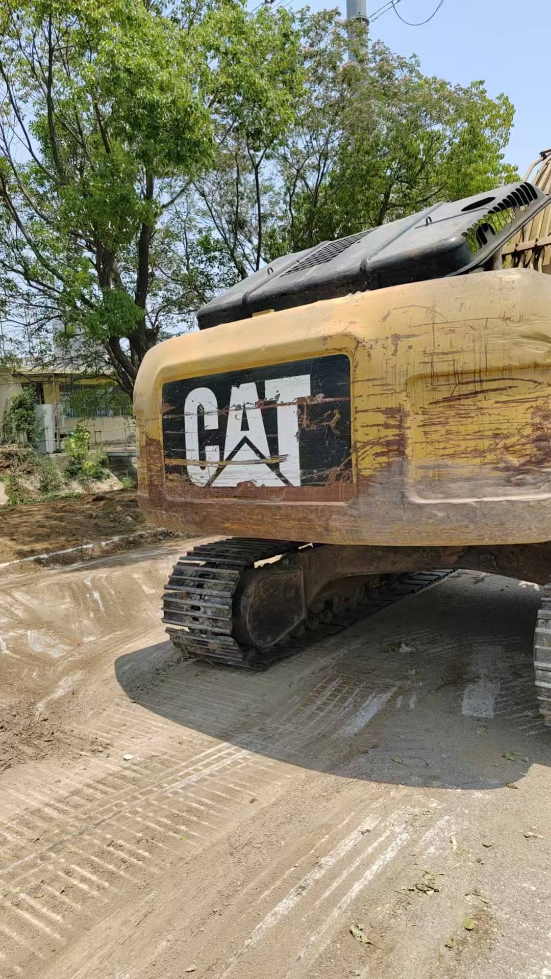 Buy Caterpillar 323 Used Excavator / 3