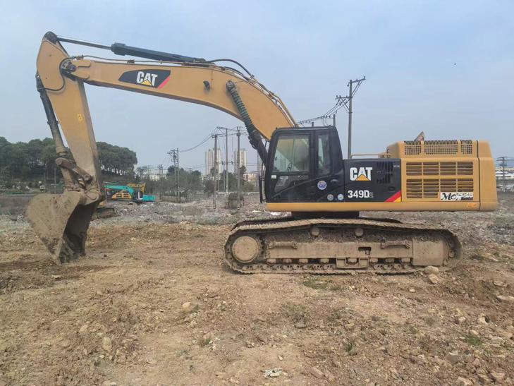 Buy Caterpillar 349E Used Excavator / 1