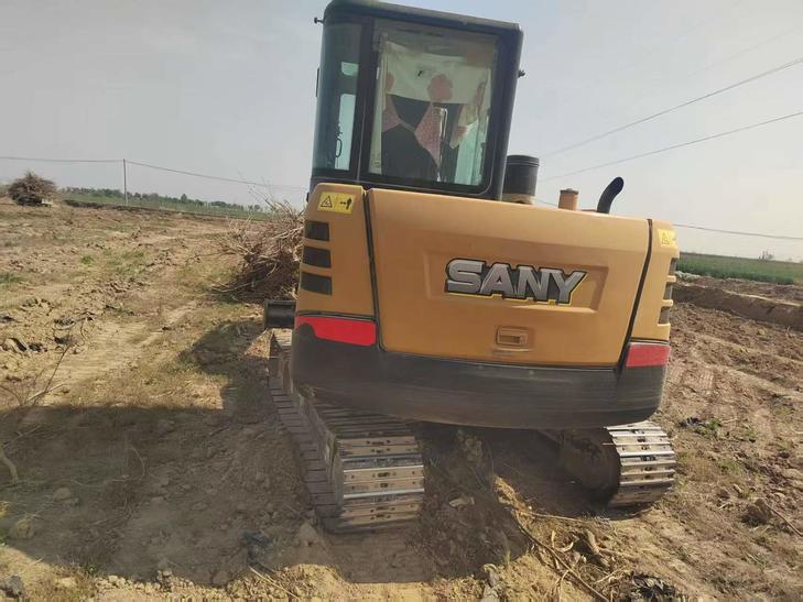 Buy Sany SY55 Used Excavator / 1