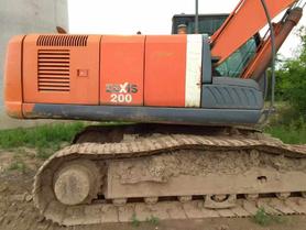 Buy Hitachi EX200 Used Excavator / 2 Buy Hitachi EX200 Used Excavator / 2