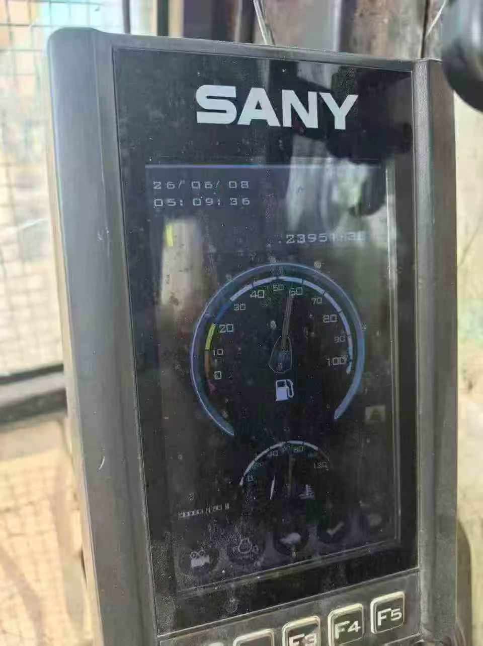 Buy Sany SY485C Used Excavator / 2