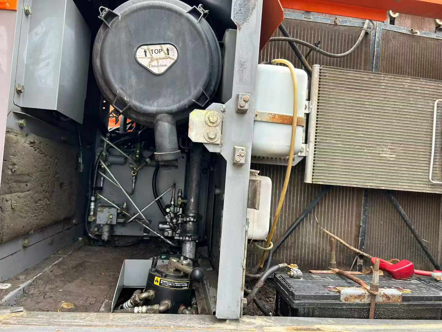 Buy Hitachi EX200-3 Used Excavator / 9