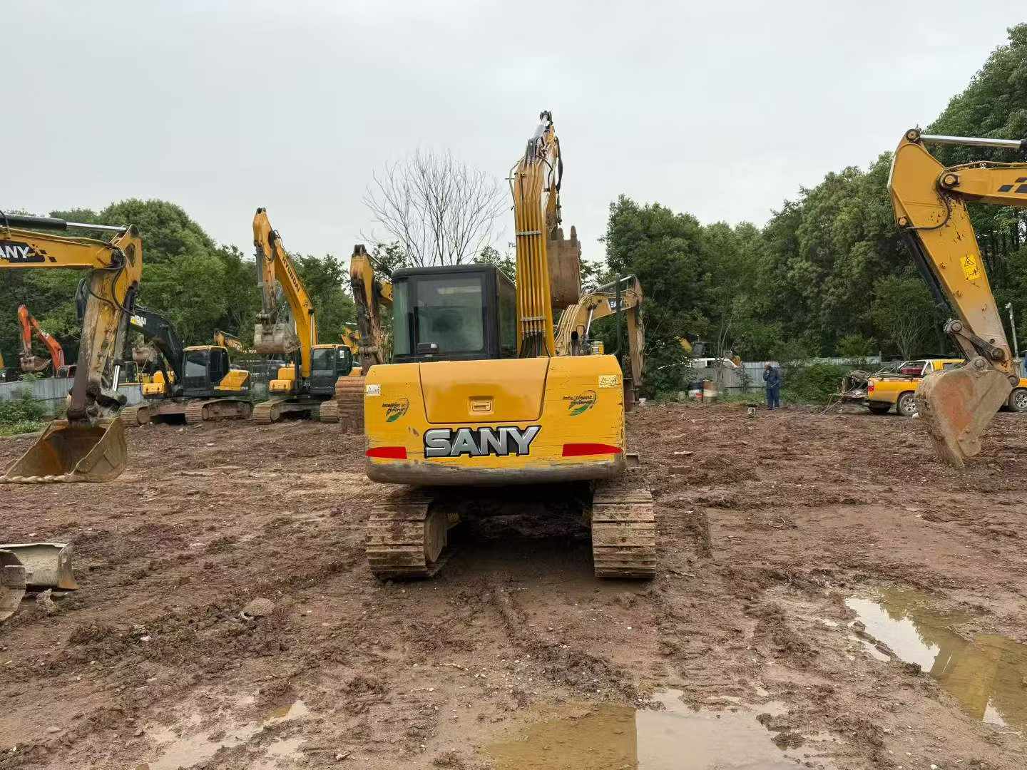 Buy Sany SY75 Used Excavator / 9