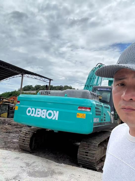 Buy Kobelco SK350-8 Used Excavator / 1