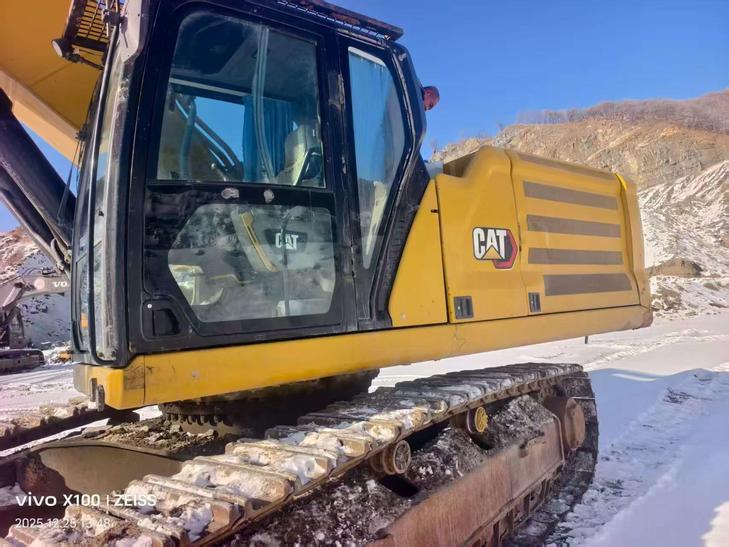 Buy Caterpillar 345B Used Excavator / 1