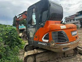 Buy Doosan DH55 Used Excavator / 2 Buy Doosan DH55 Used Excavator / 2
