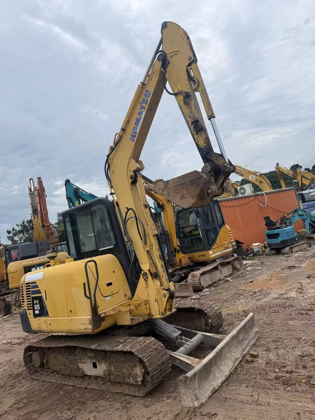 Buy Komatsu PC56-7 Used Excavator / 3
