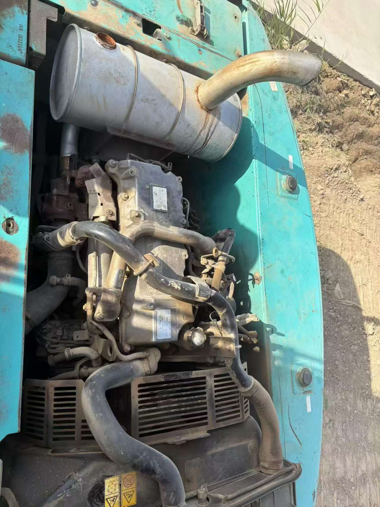 Buy Kobelco SK200 Used Excavator / 5